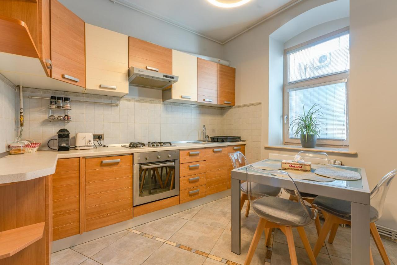 Premium Suites Postavarului Brasov Ngoại thất bức ảnh