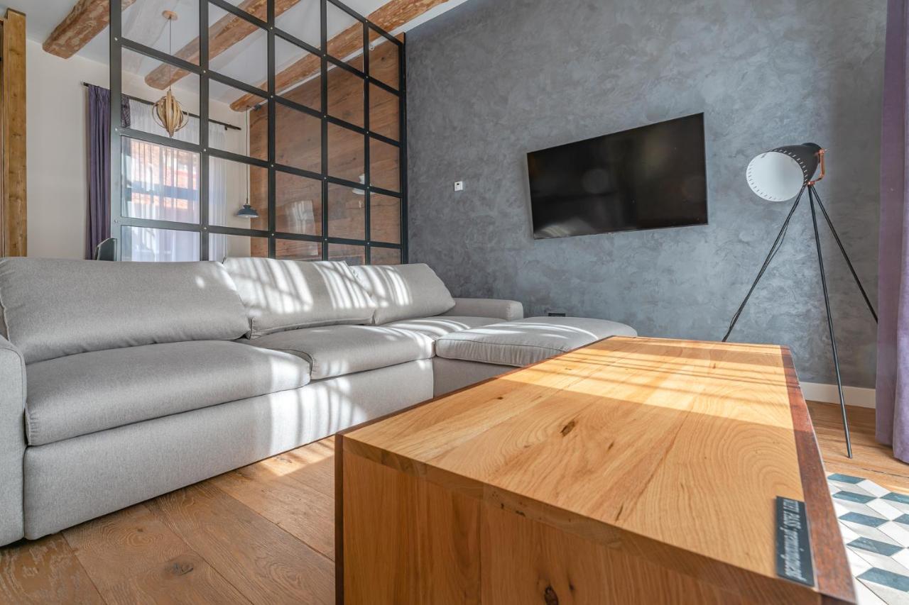 Premium Suites Postavarului Brasov Ngoại thất bức ảnh