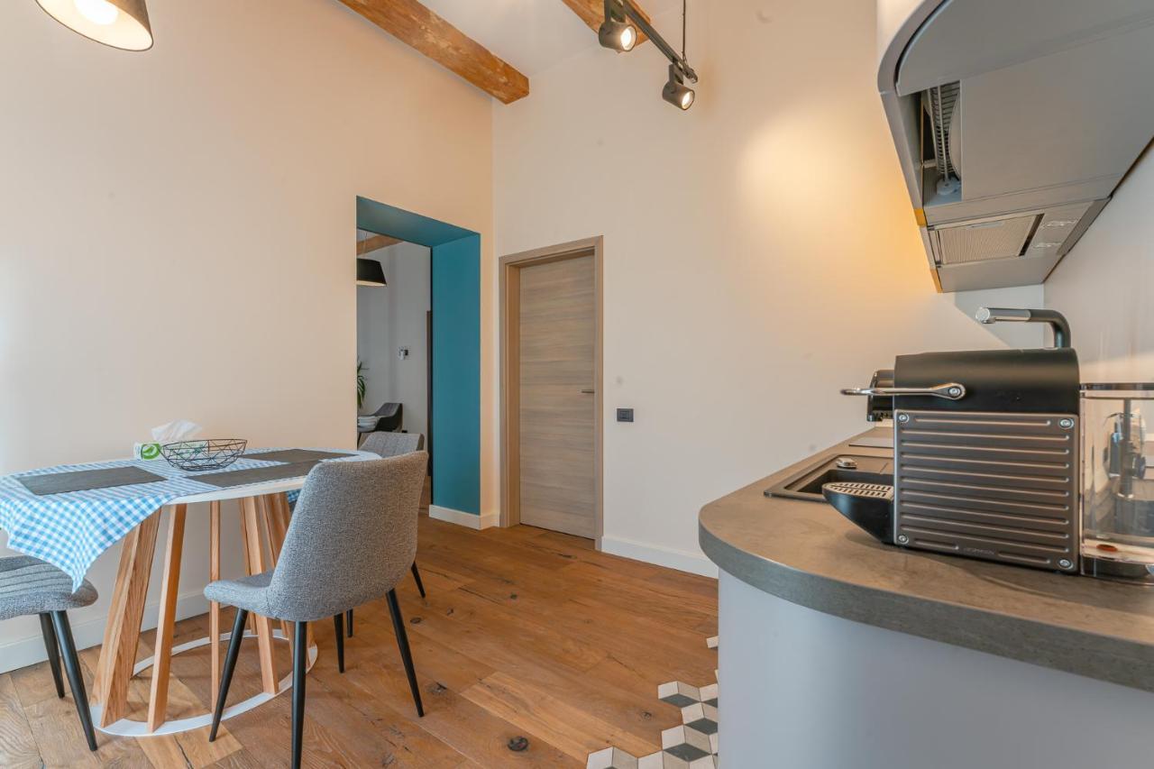 Premium Suites Postavarului Brasov Ngoại thất bức ảnh