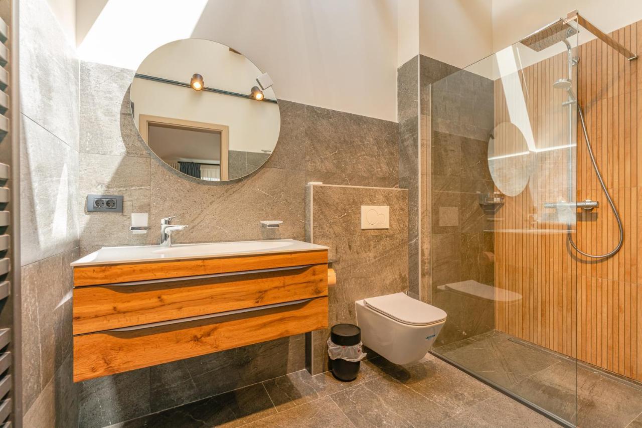 Premium Suites Postavarului Brasov Ngoại thất bức ảnh