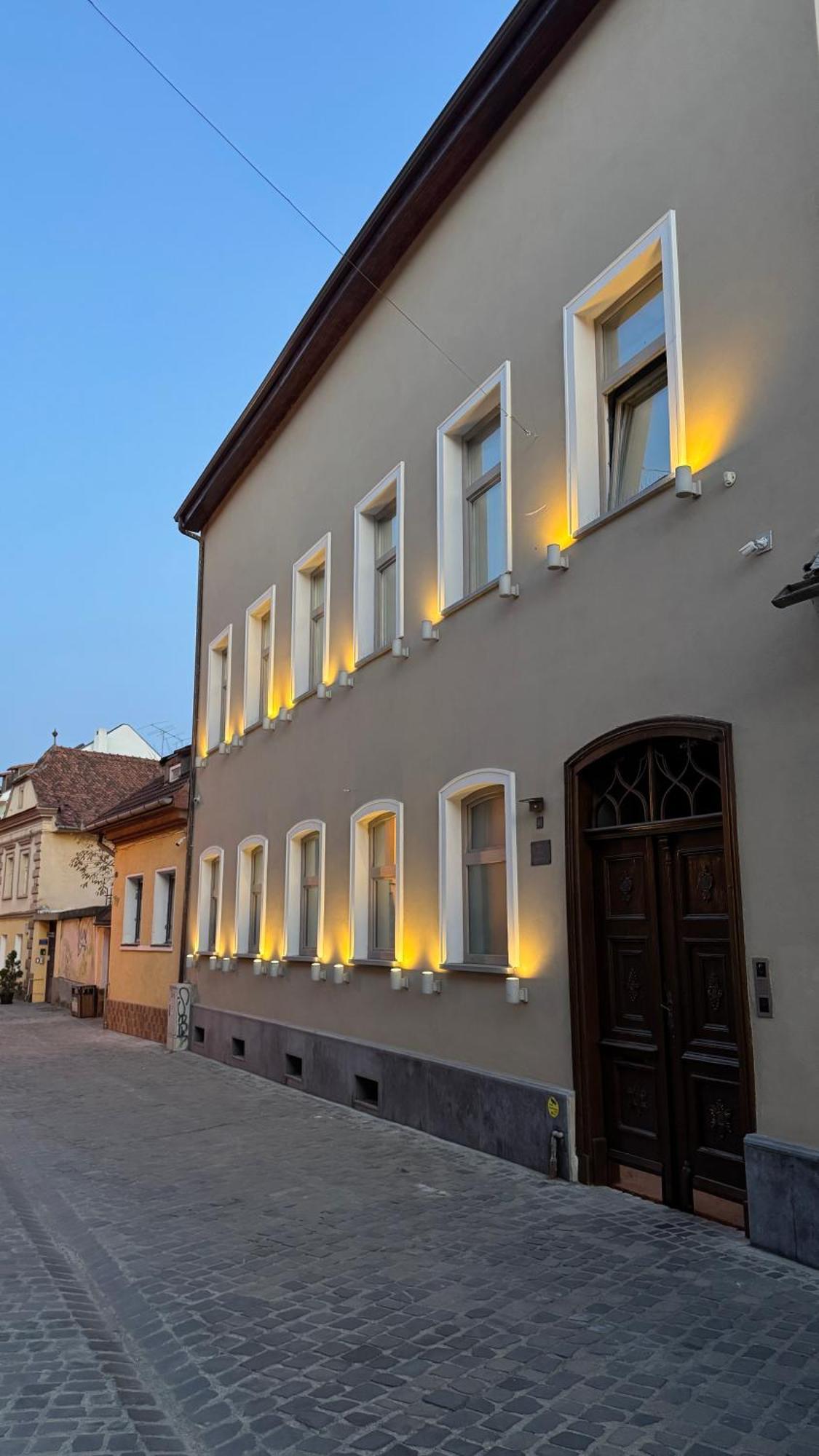 Premium Suites Postavarului Brasov Ngoại thất bức ảnh
